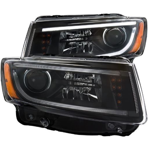 Bild på ANZO 2014 - 2015 Jeep Grand Cherokee Projector Headlights w Plank Style Design Black