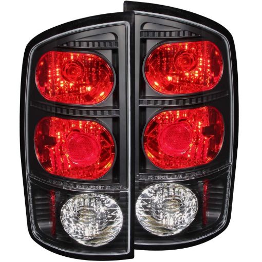 Bild på ANZO 2002 - 2005 Dodge Ram 1500 Taillights Black