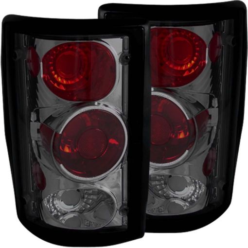 Bild på ANZO 2000 - 2005 Ford Excursion Taillights Smoke