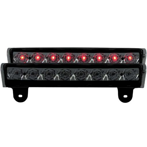 Bild på ANZO 2000 - 2006 Chevrolet Suburban LED 3rd Brake Light Smoke B - Series