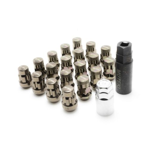 Bild på Wheel Mate Muteki SR35 Close End Lug Nuts w Lock Set - Chrome 12x1.50 35mm