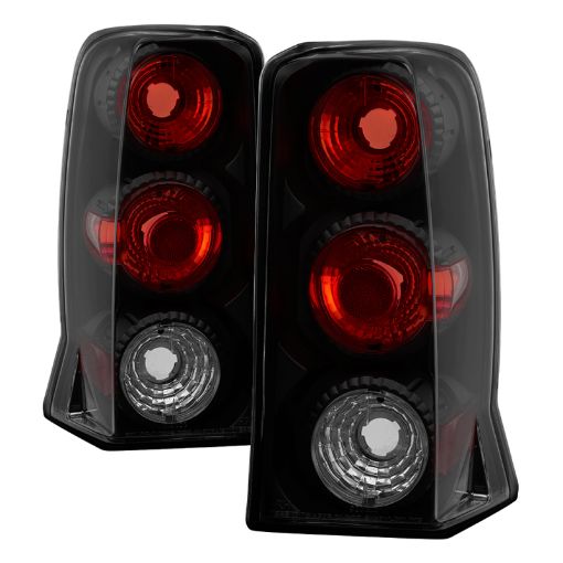 Bild på Spyder Cadillac Escalade 02 - 06 Euro Tail Lights Black Smoke ALT - YD - CE02 - BSM