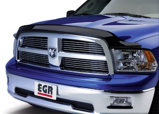 Bild på EGR 09 Dodge Ram Pickup Aerowrap Hood Shield (392651)