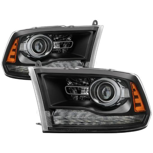 Bild på xTune Dodge Ram 13 - 17 ( w Factory Projector LED) OEM Style Headlight - Black HD - JH - DR13 - OE - BK