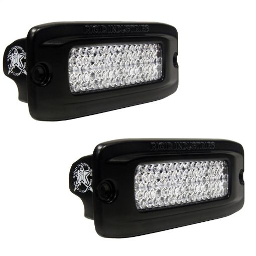 Bild på Rigid Industries SRQ - Flush Mount - Diffused - Back Up Light Kit