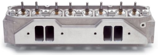 Bild på Edelbrock Big - Block Chrysler Victor BRb Heads w Valves