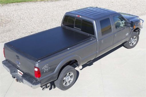 Bild på Access Original 17 - 19 Nissan Titan 5 - 12ft Bed (Clamps On w or wo Utili - Track) Roll - Up Cover