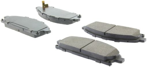 Bild på StopTech Sport Brake Pads wShims and Hardware - Rear